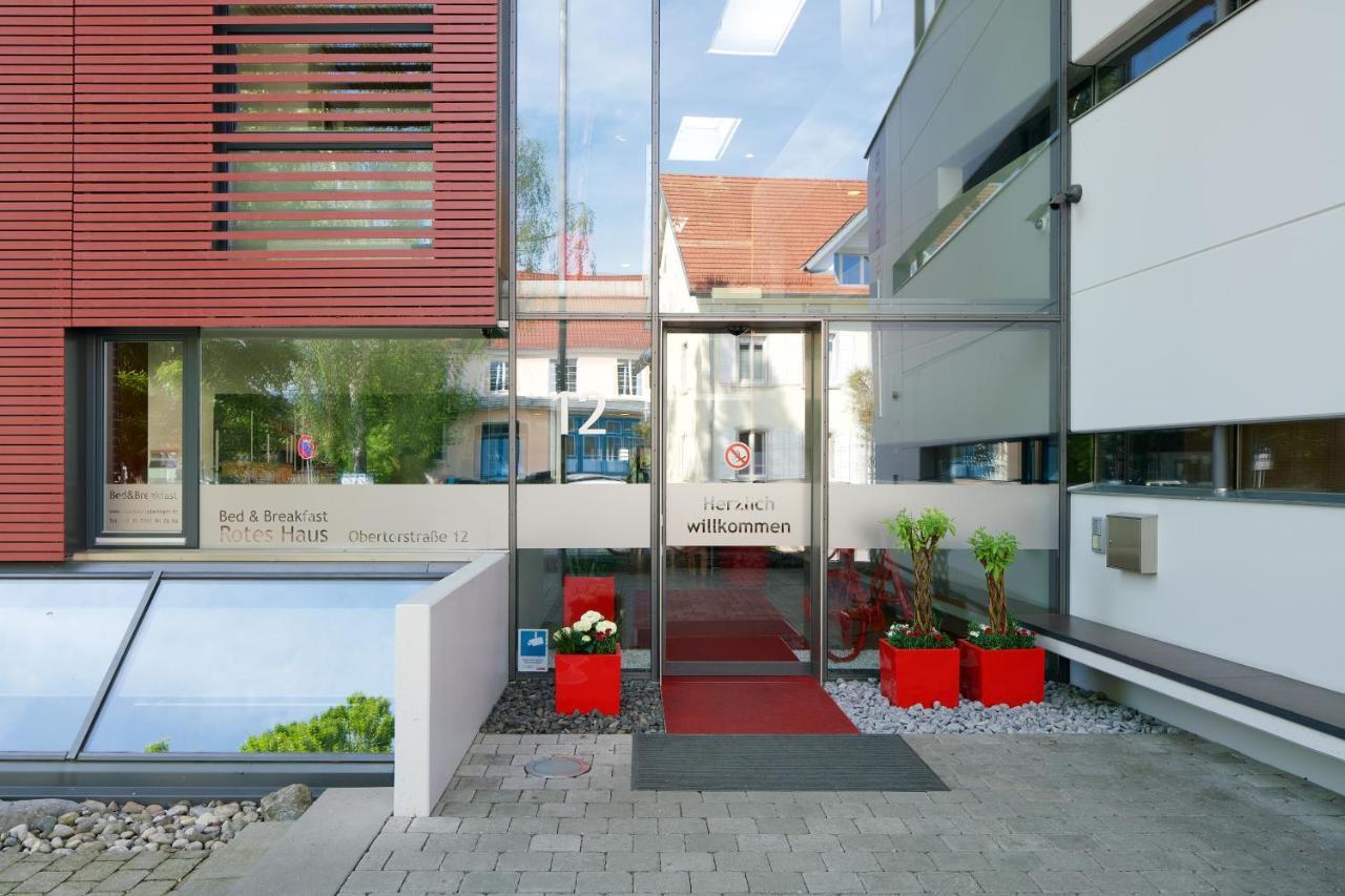 Bed & Breakfast Rotes Haus ユーバーリンゲン エクステリア 写真